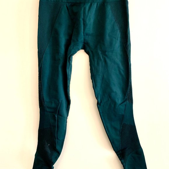 NUX High Waisted Compression Mesh Leggings - Picture 2 of 4